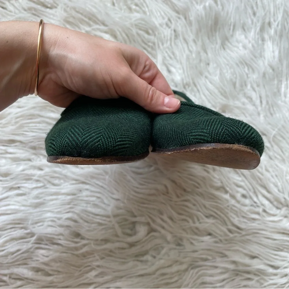 Stubbs and Wootton Women’s Green Herringbone Loafer Flat Shoes EUC Size 6.5
